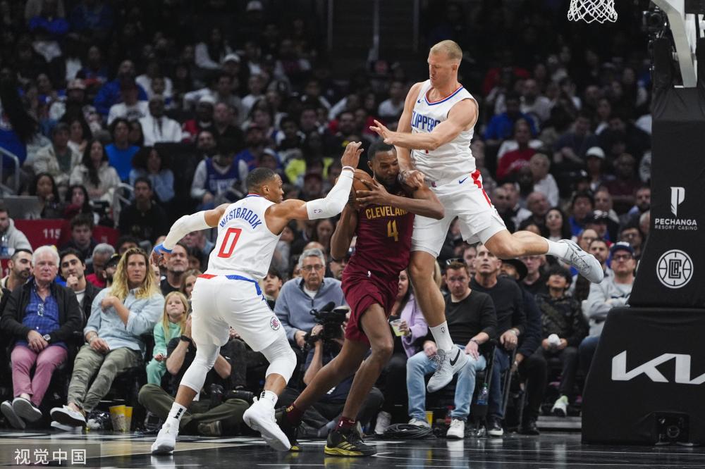 在现代社会 在现代社会