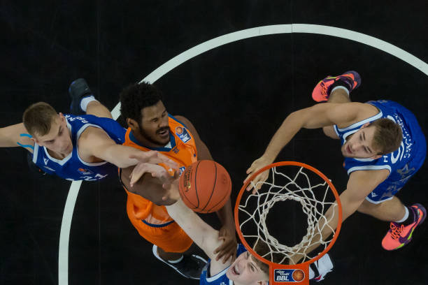 能依赖赵嘉 能依赖赵嘉